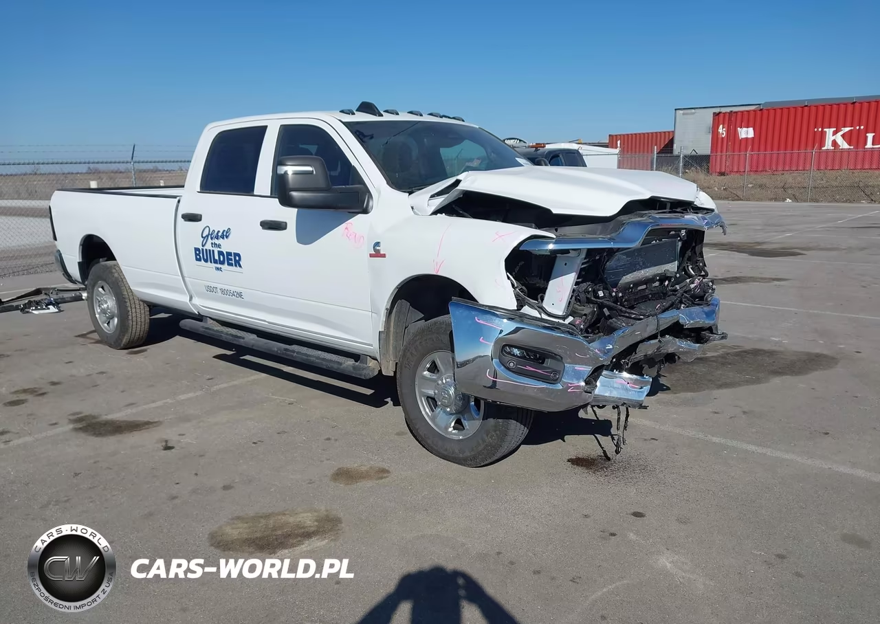 2026 Ram 2500 Tradesman 4X4 8' Box