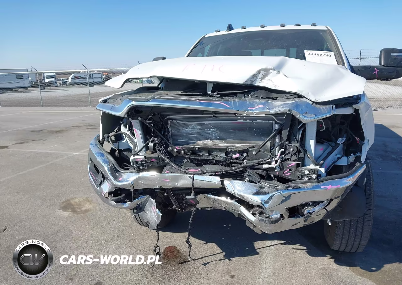 2026 Ram 2500 Tradesman 4X4 8' Box VIN:3C63R5HL3TG217581 - 11