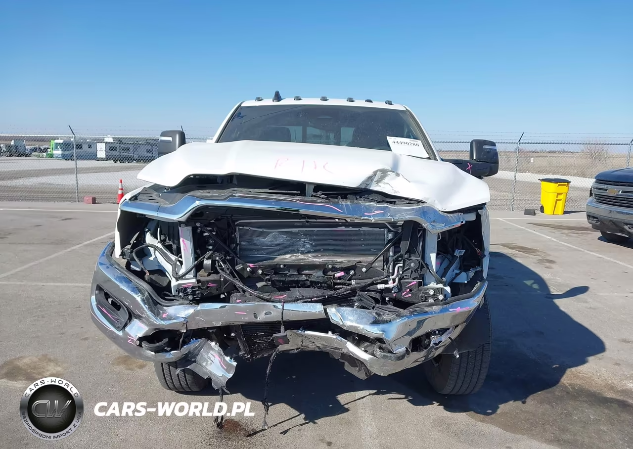 2026 Ram 2500 Tradesman 4X4 8' Box VIN:3C63R5HL3TG217581 - 13