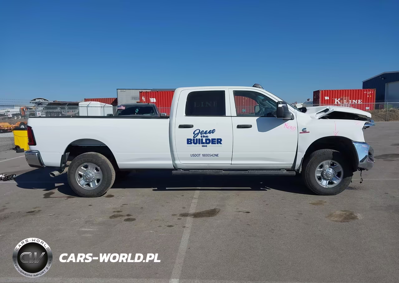 2026 Ram 2500 Tradesman 4X4 8' Box VIN:3C63R5HL3TG217581 - 14