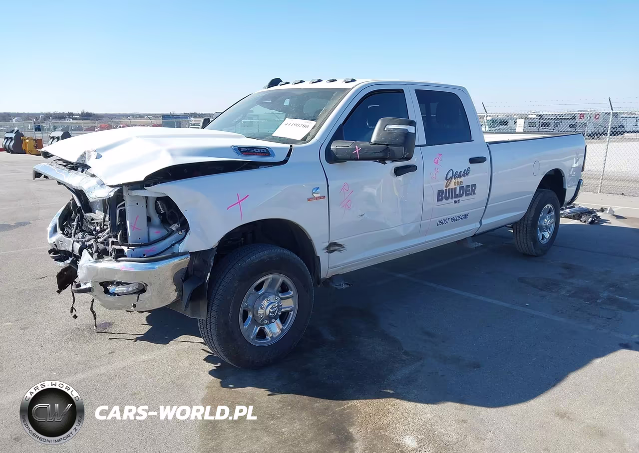 2026 Ram 2500 Tradesman 4X4 8' Box VIN:3C63R5HL3TG217581 - 2
