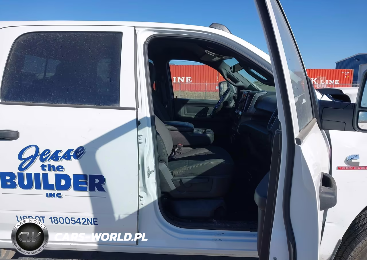 2026 Ram 2500 Tradesman 4X4 8' Box VIN:3C63R5HL3TG217581 - 7