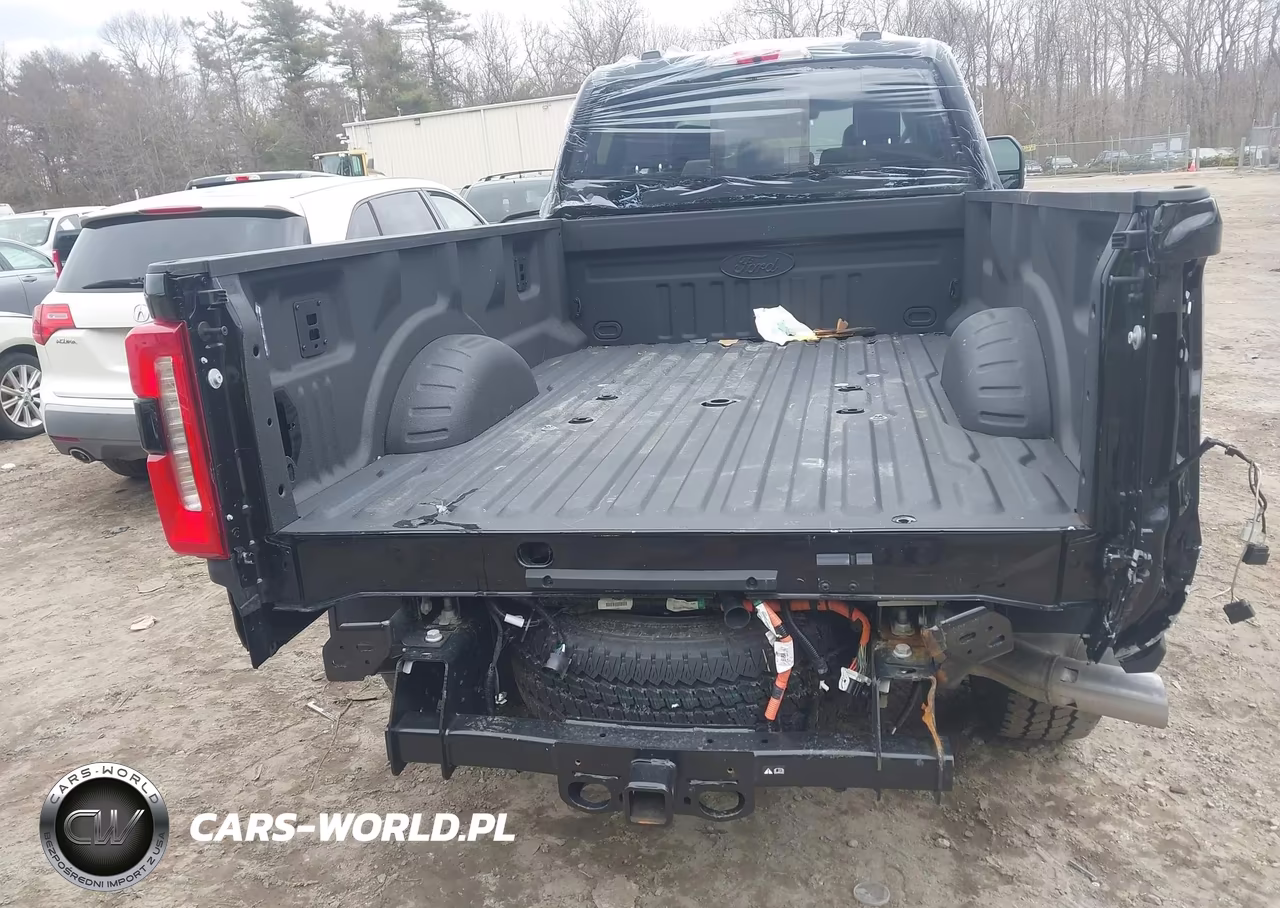 2025 Ford F-250 Lariat VIN:1FT8W2BT9SED45697 - 11