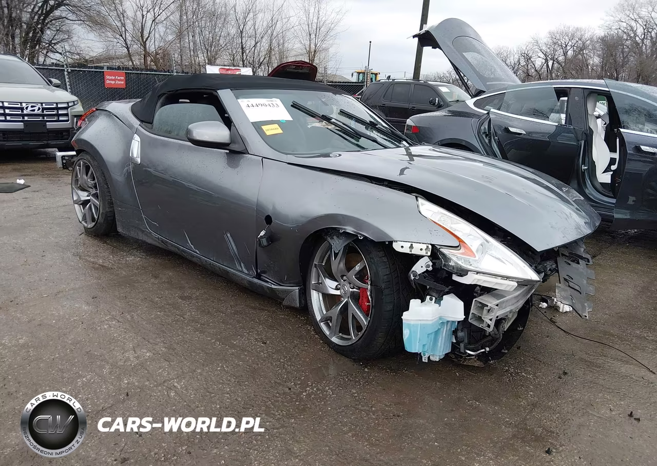 2016 Nissan 370Z Touring Sport
