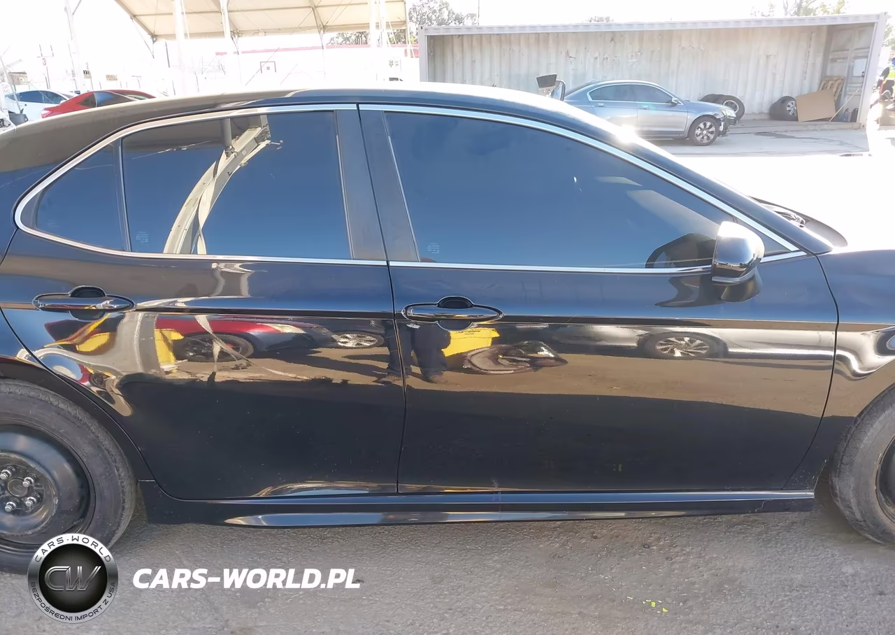 2020 Toyota Camry Se VIN:4T1G11AK7LU913574 - 13