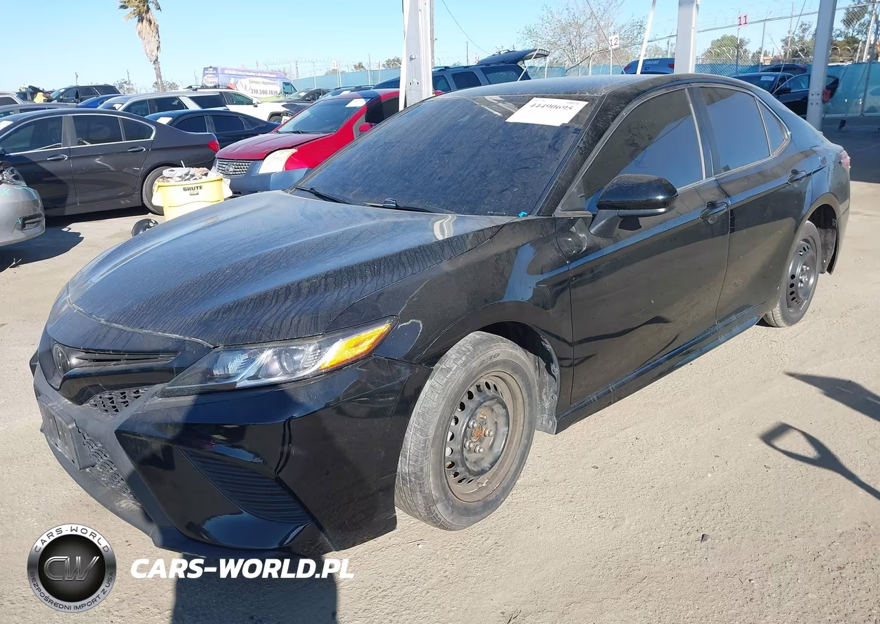 2020 Toyota Camry Se VIN:4T1G11AK7LU913574 - 2