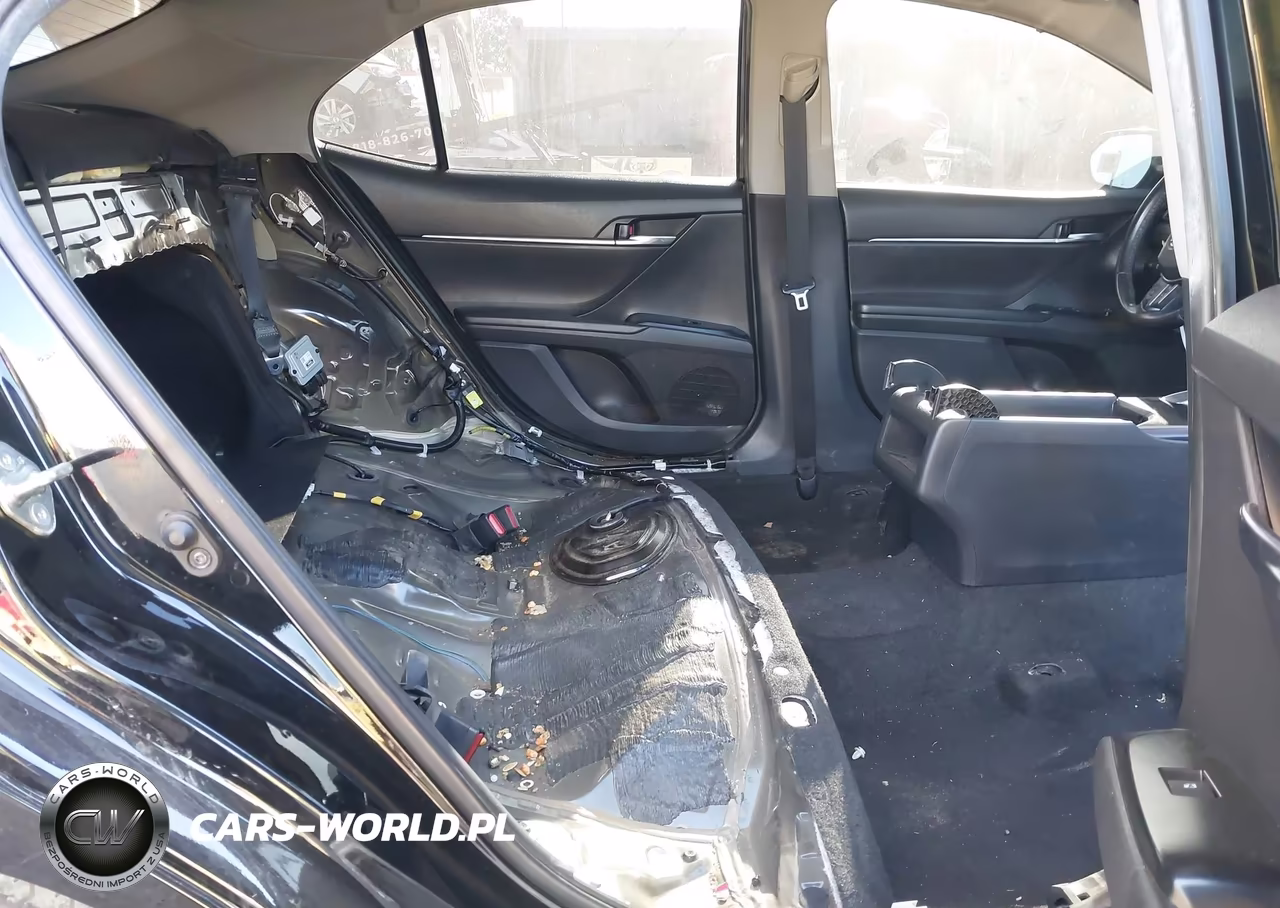 2020 Toyota Camry Se VIN:4T1G11AK7LU913574 - 8
