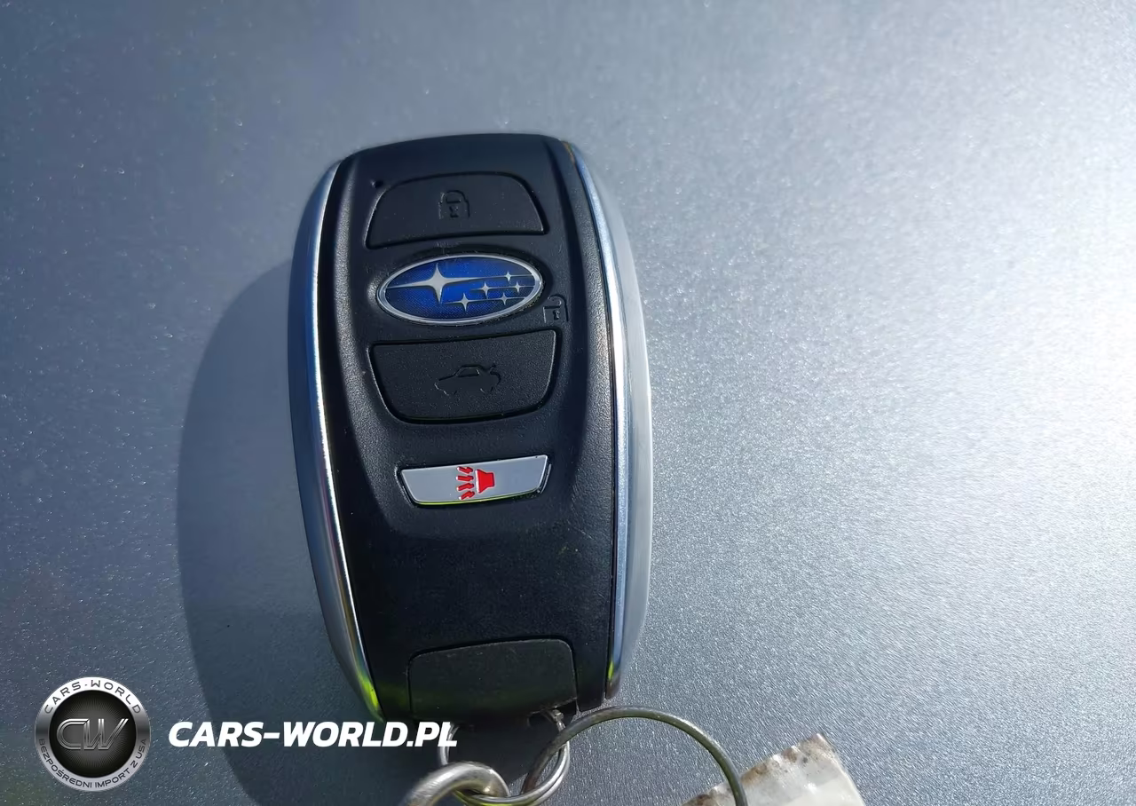 2022 Subaru Forester Premium VIN:JF2SKAEC7NH495416 - 11