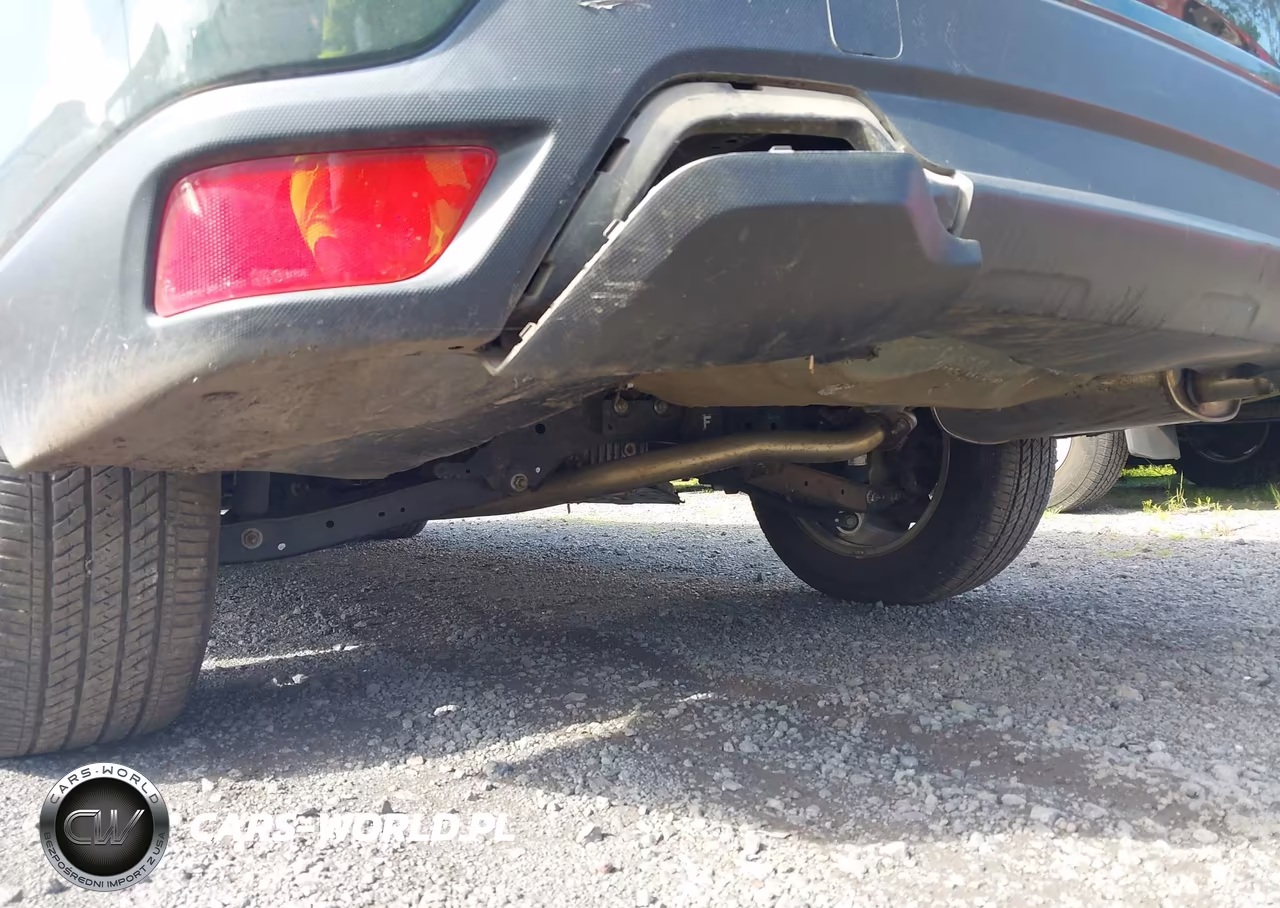 2022 Subaru Forester Premium VIN:JF2SKAEC7NH495416 - 17