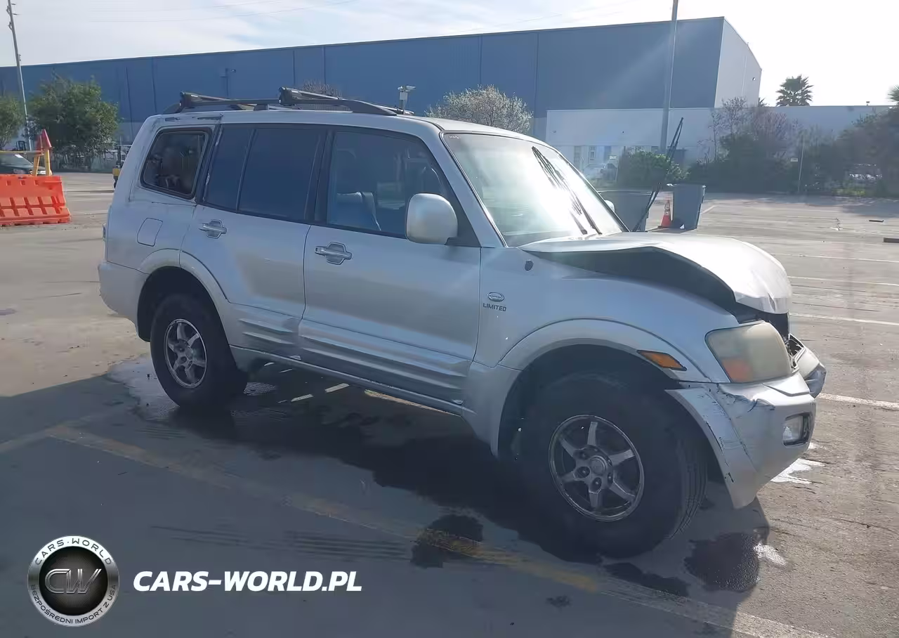 2002 Mitsubishi Montero Limited