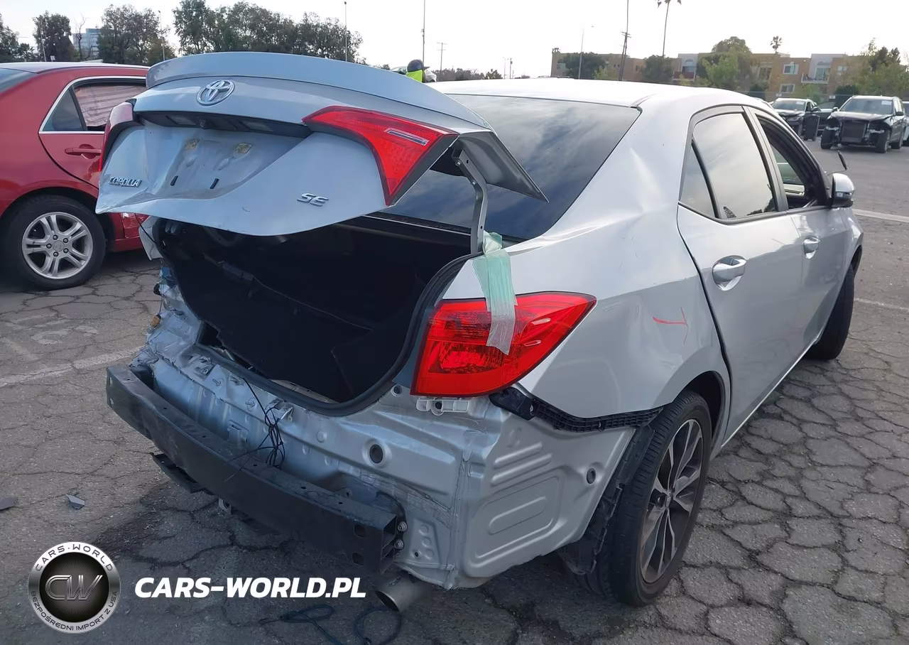 2019 Toyota Corolla Se VIN:5YFBURHE7KP910240 - 4