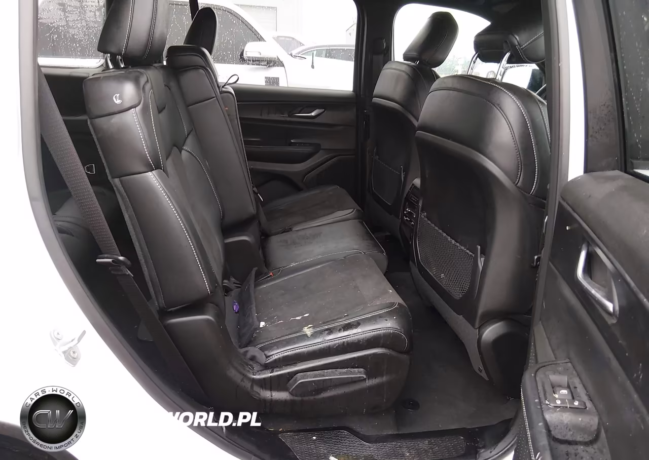 2025 Jeep Grand Cherokee L Altitude X 4X4 VIN:1C4RJKAG6S8669972 - 8