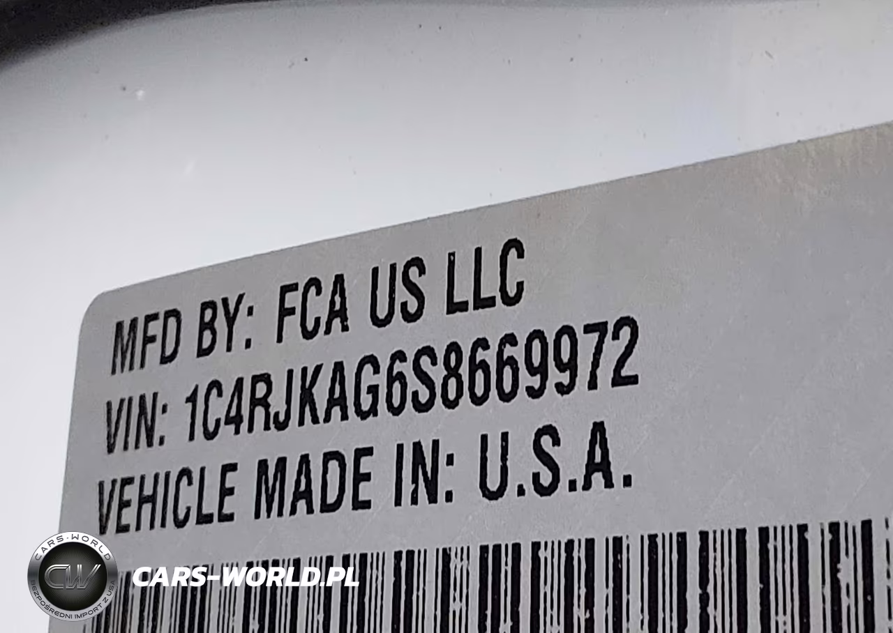 2025 Jeep Grand Cherokee L Altitude X 4X4 VIN:1C4RJKAG6S8669972 - 9