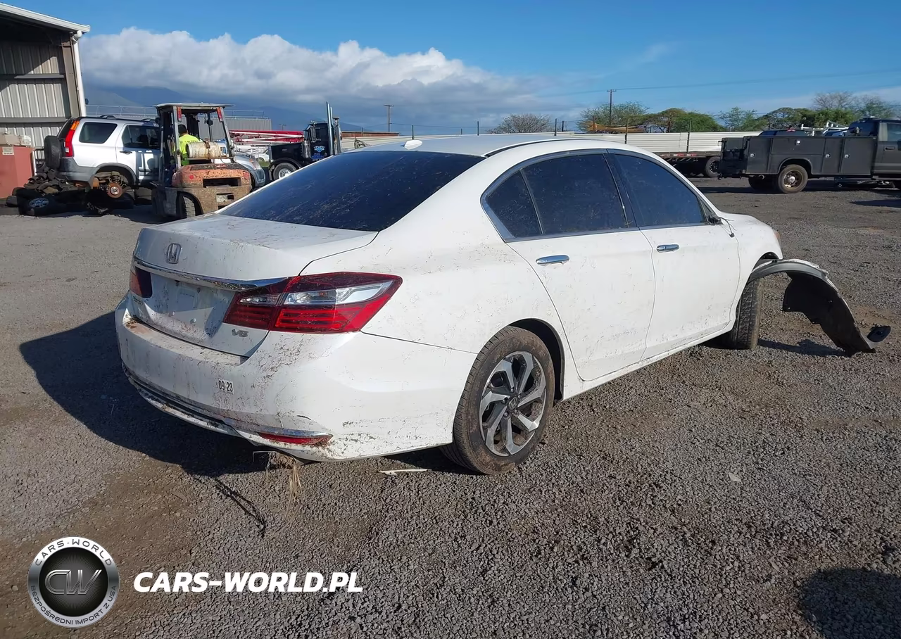 2017 Honda Accord Ex-L V6 VIN:1HGCR3F02HA002948 - 4