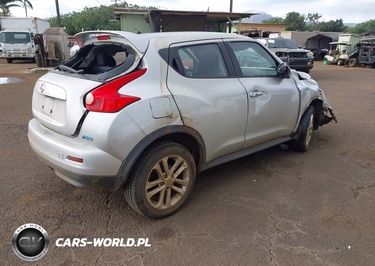 2014 Nissan Juke S VIN:JN8AF5MR8ET361110 - 4
