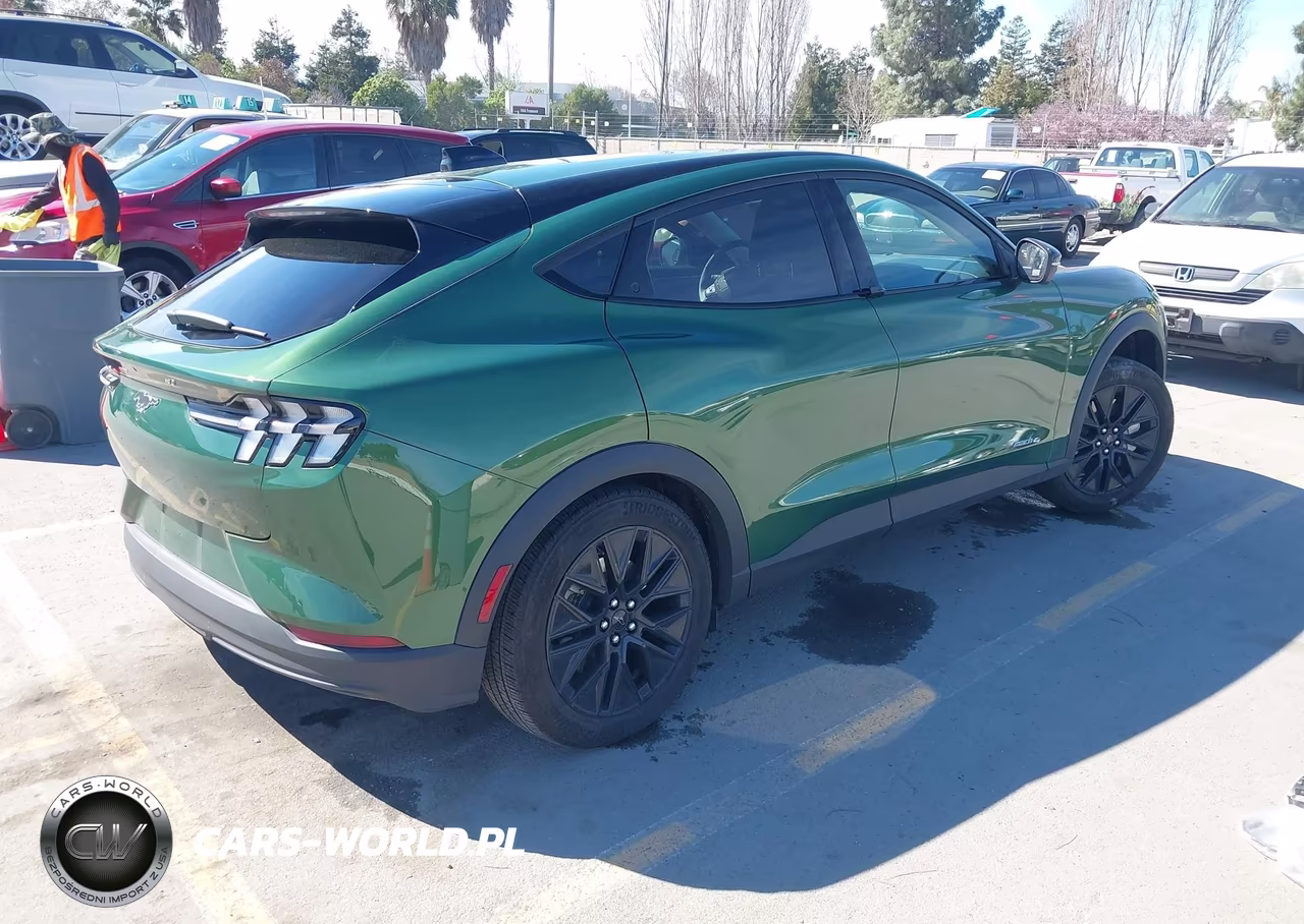 2025 Ford Mustang Mach-E Select VIN:3FMTK1S58SMA30431 - 4