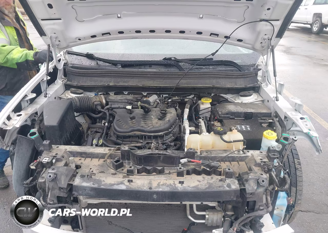 2019 Jeep Cherokee Latitude 4X4 VIN:1C4PJMCX2KD218853 - 10