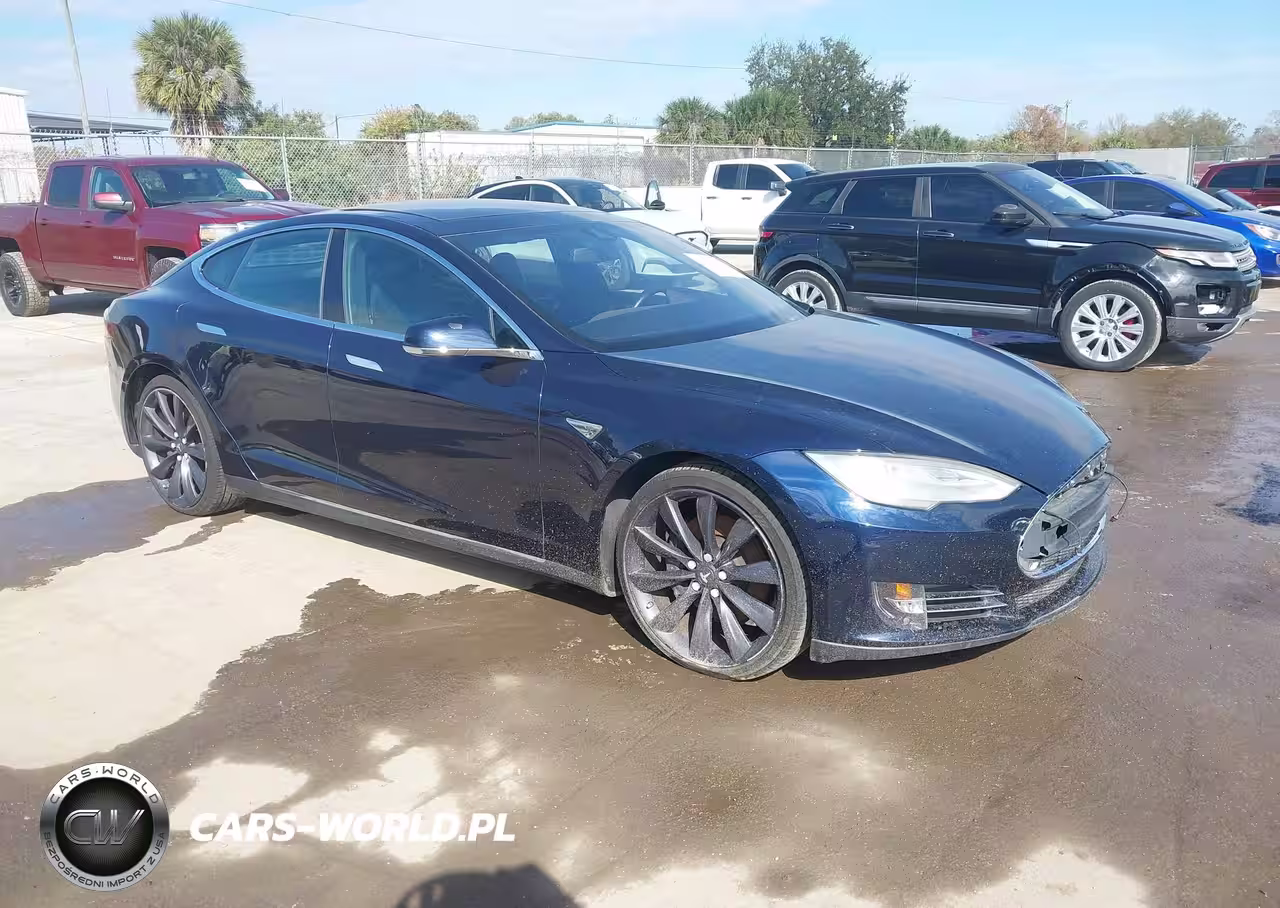 2014 Tesla Model S P85