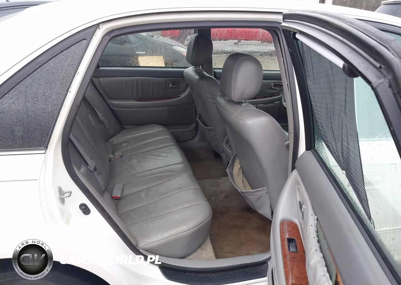 2002 Toyota Avalon Xls VIN:4T1BF28B12U256356 - 8