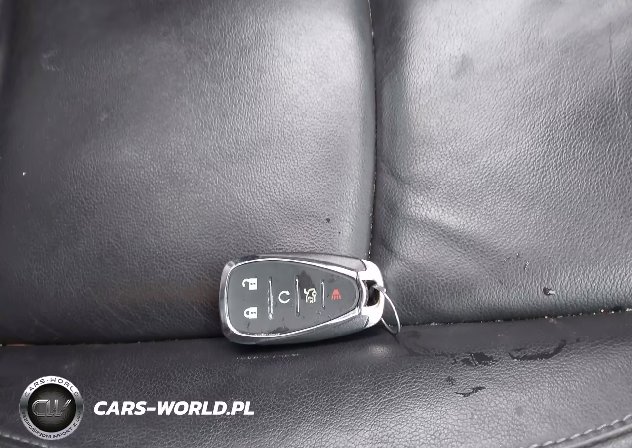 2018 Chevrolet Cruze Premier Auto VIN:1G1BF5SM8J7195030 - 11