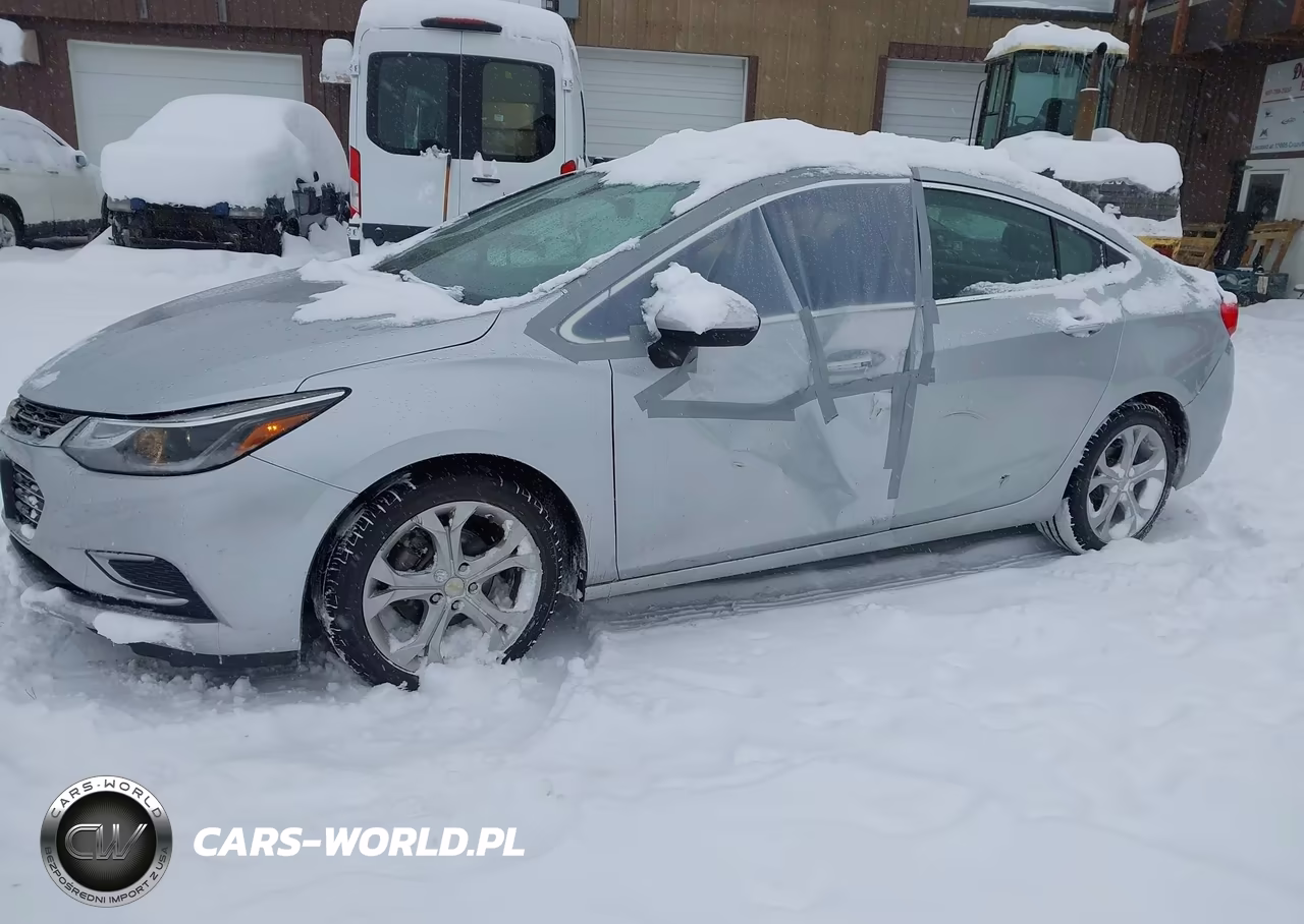 2018 Chevrolet Cruze Premier Auto VIN:1G1BF5SM8J7195030 - 2