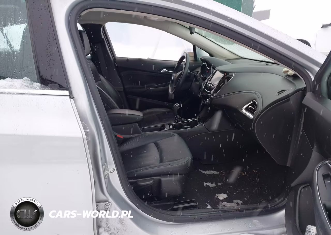 2018 Chevrolet Cruze Premier Auto VIN:1G1BF5SM8J7195030 - 5
