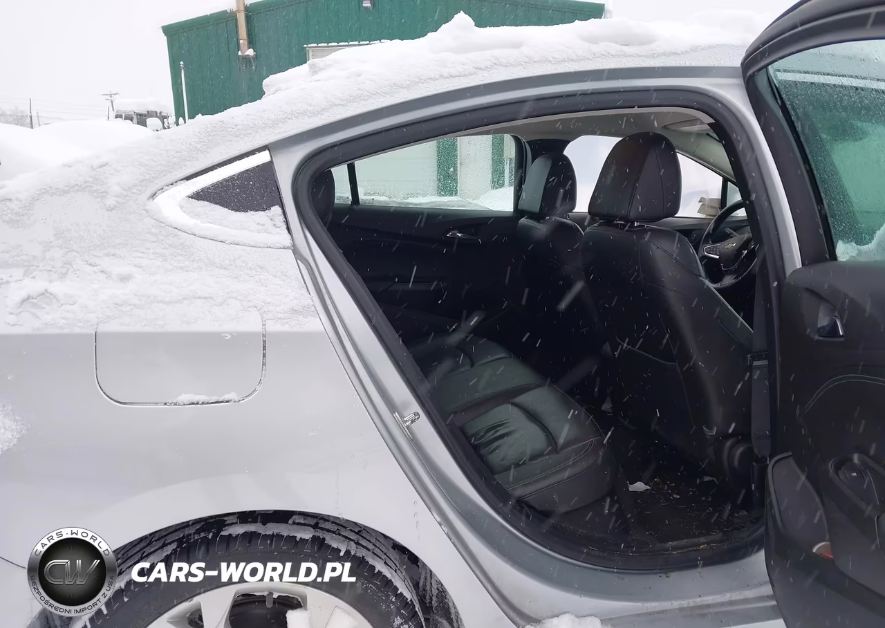 2018 Chevrolet Cruze Premier Auto VIN:1G1BF5SM8J7195030 - 8