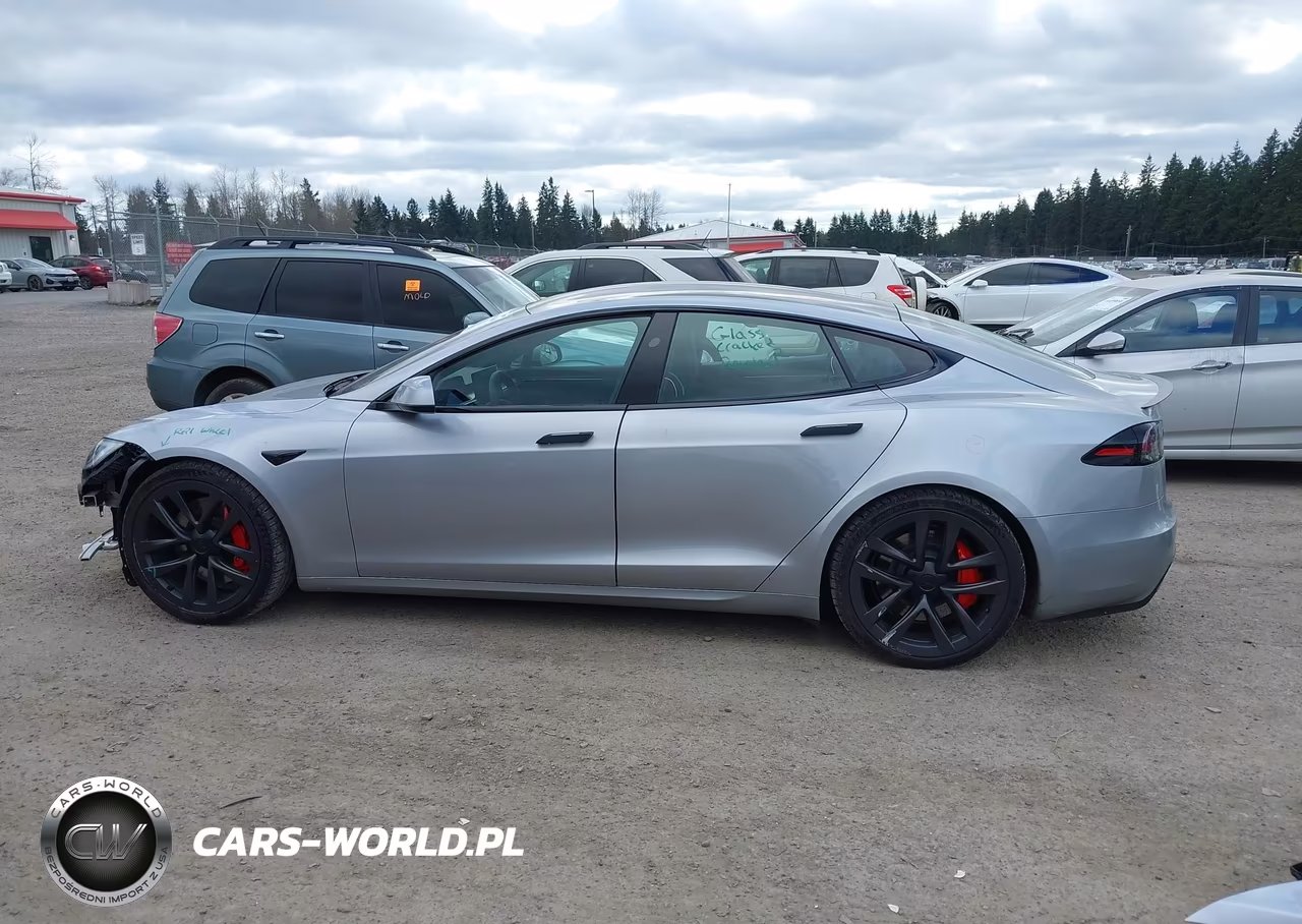 2025 Tesla Model S Plaid VIN:5YJSA1E69SF547832 - 15