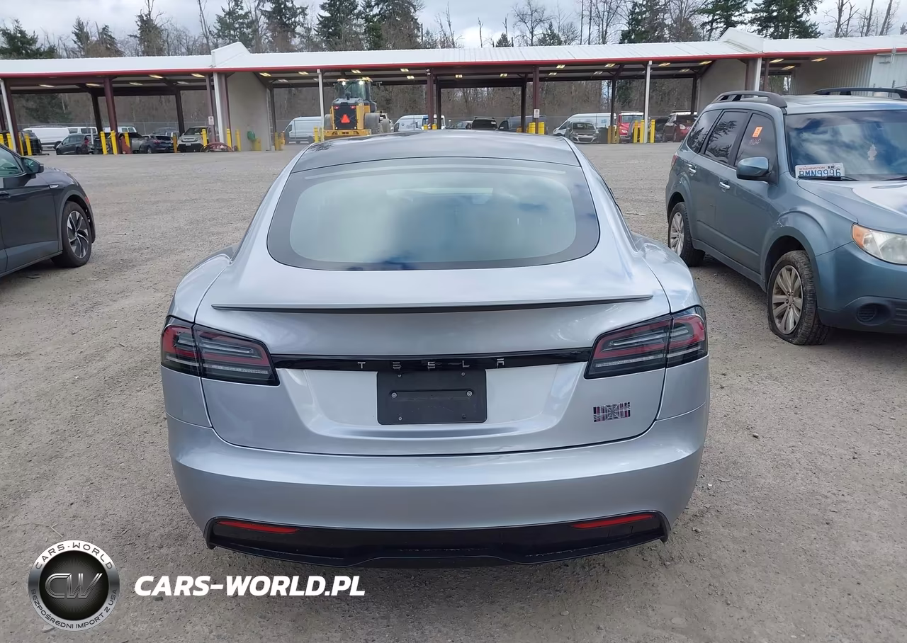 2025 Tesla Model S Plaid VIN:5YJSA1E69SF547832 - 17
