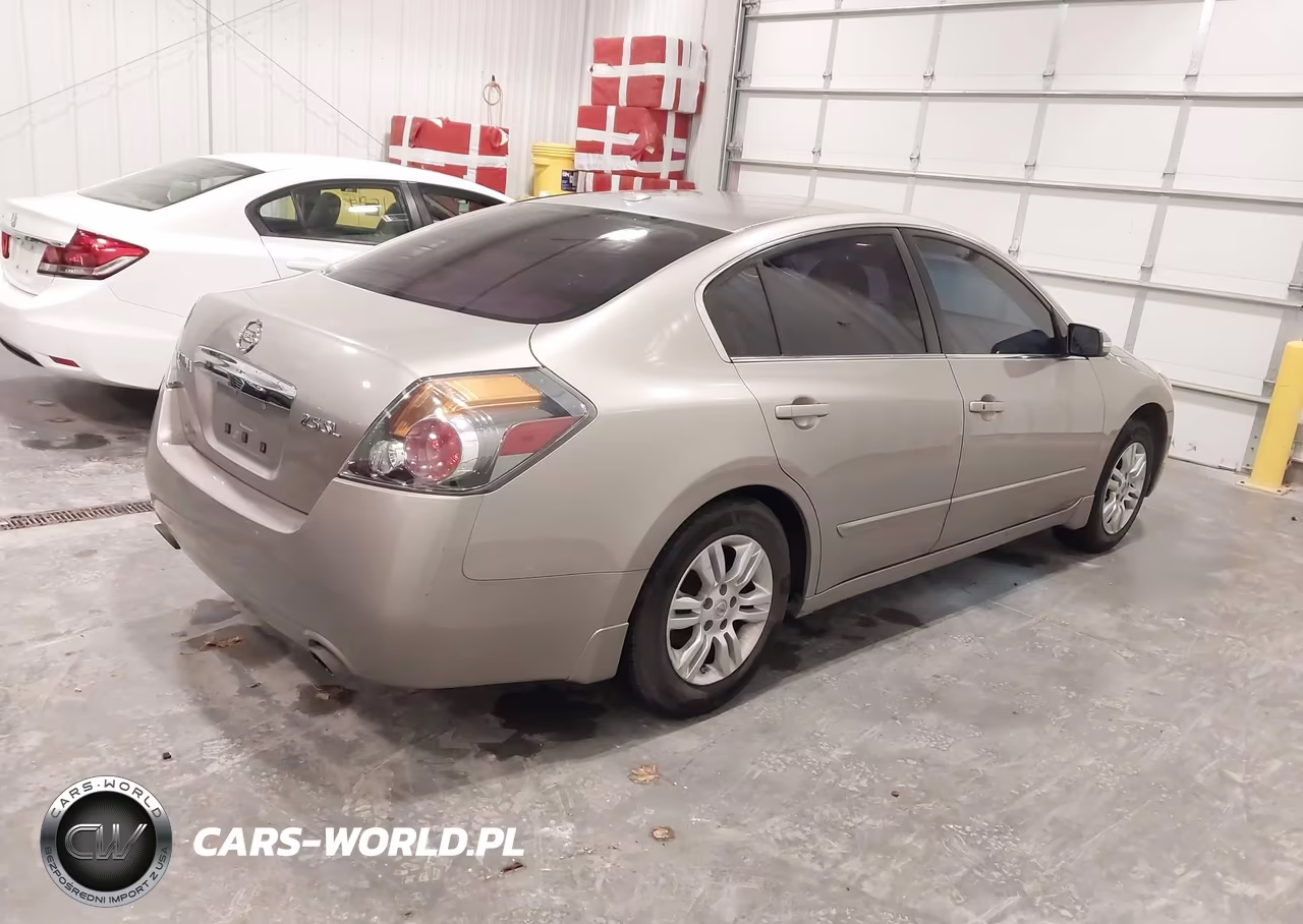 2012 Nissan Altima 2.5 S VIN:1N4AL2AP1CC178592 - 4
