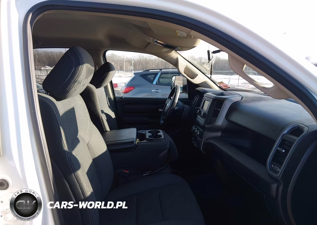 2019 Ram 1500 Tradesman 4X4 6'4 Box VIN:1C6SRFCTXKN598375 - 5