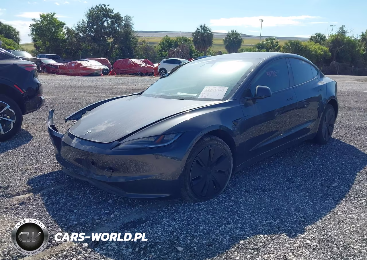 2025 Tesla Model 3 Long Range Rear-Wheel Drive-Standard Rear-Wheel Drive VIN:5YJ3E1EA8SF997792 - 2