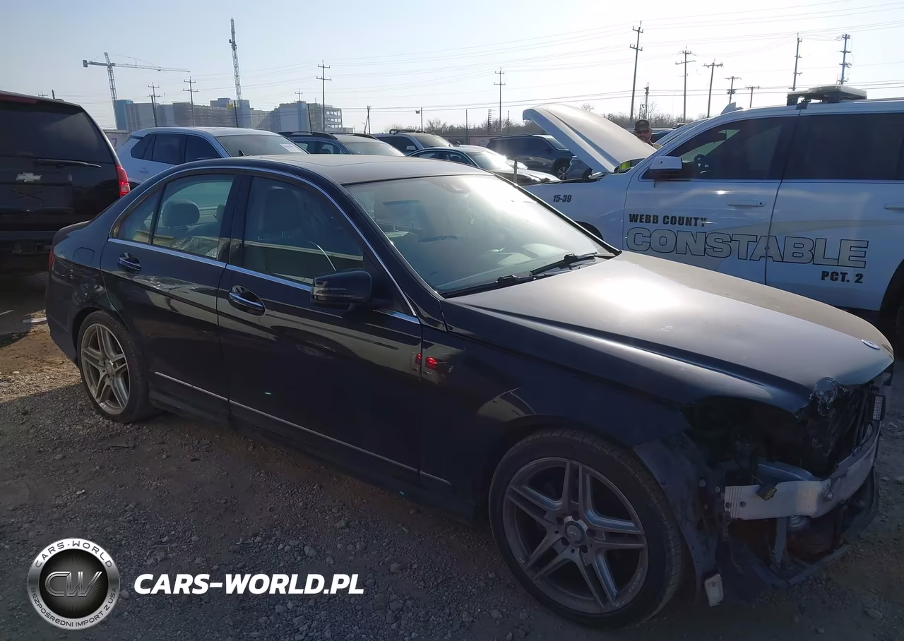 2014 Mercedes-Benz C 250 Sport VIN:WDDGF4HB8EA914773 - 14