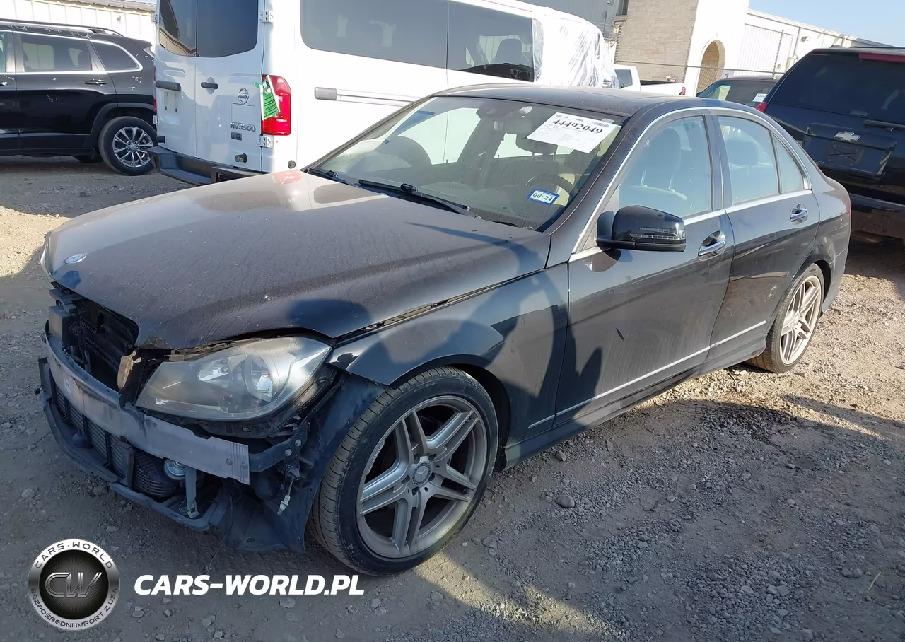 2014 Mercedes-Benz C 250 Sport VIN:WDDGF4HB8EA914773 - 2