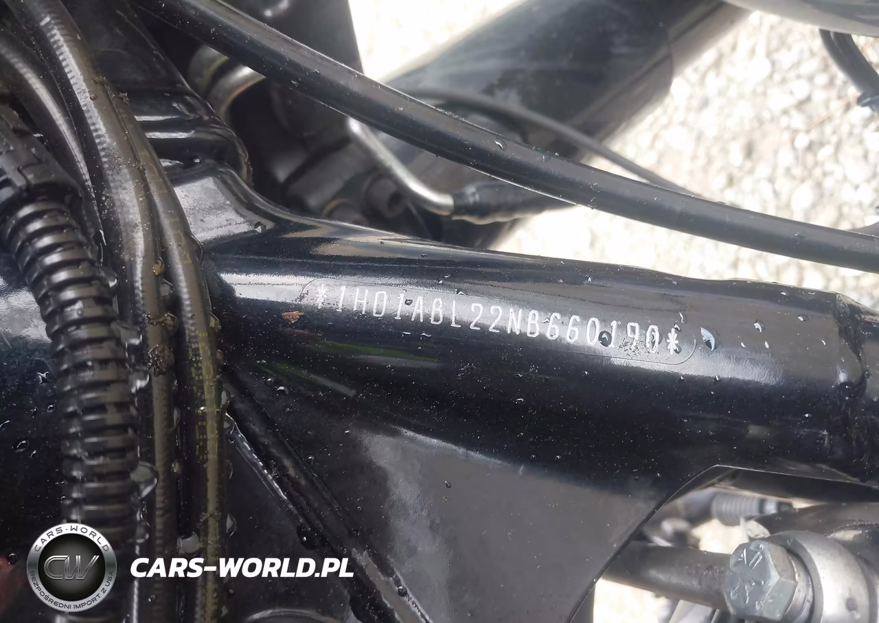 2022 Harley-Davidson Flhxst VIN:1HD1ABL22NB660190 - 10