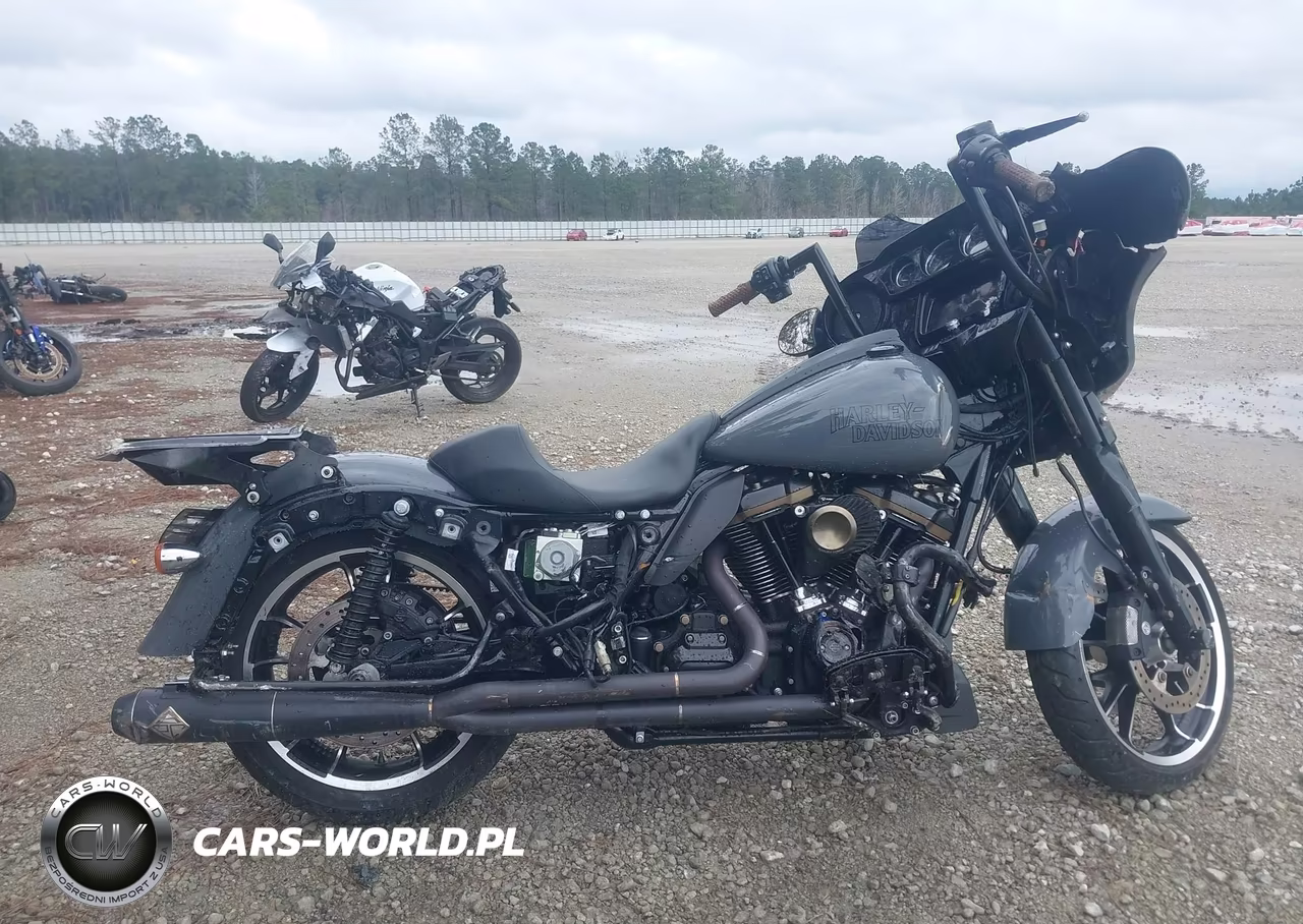2022 Harley-Davidson Flhxst VIN:1HD1ABL22NB660190 - 11