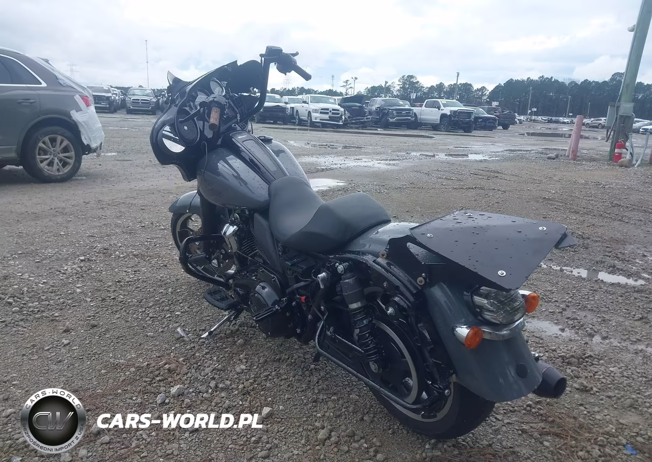 2022 Harley-Davidson Flhxst VIN:1HD1ABL22NB660190 - 3