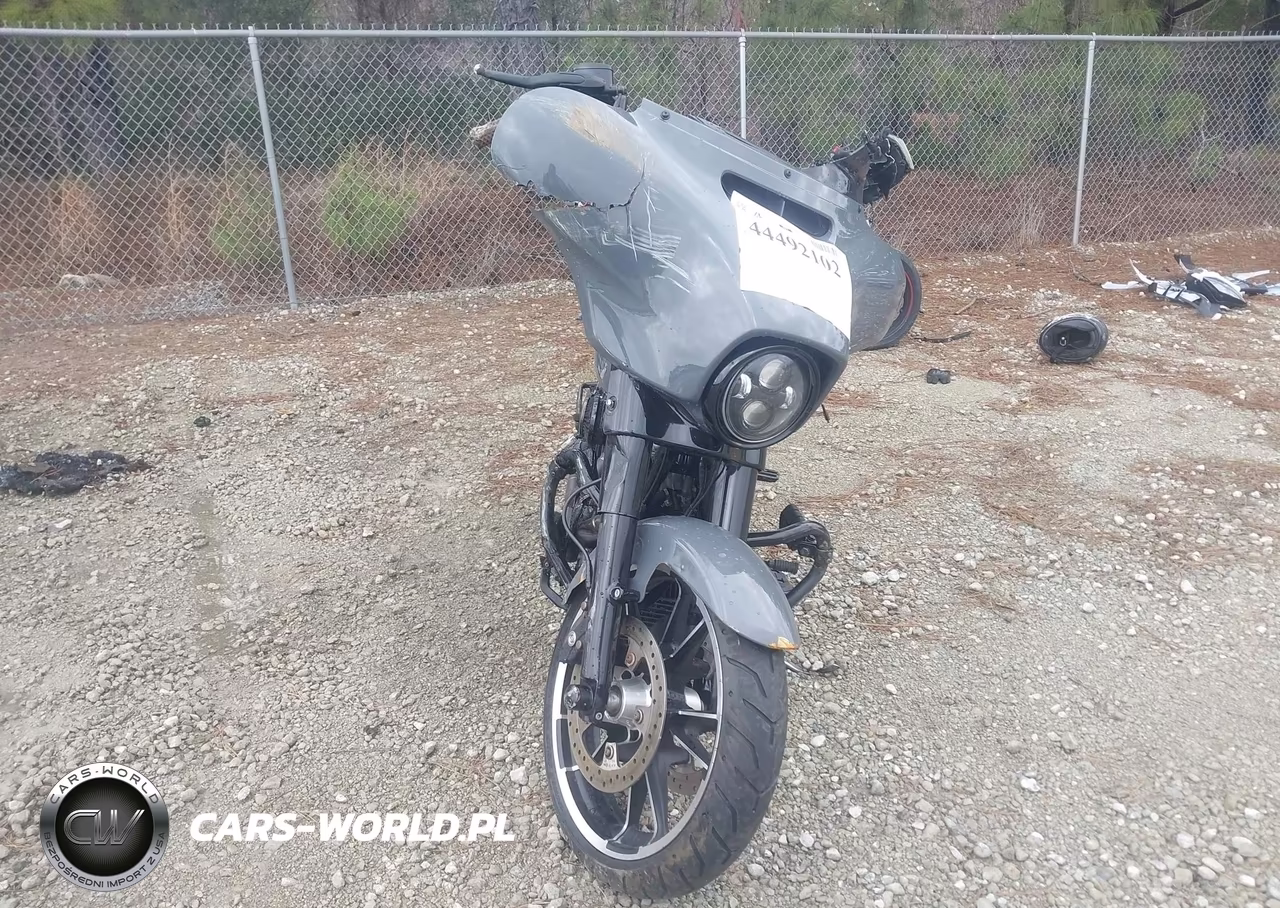 2022 Harley-Davidson Flhxst VIN:1HD1ABL22NB660190 - 5
