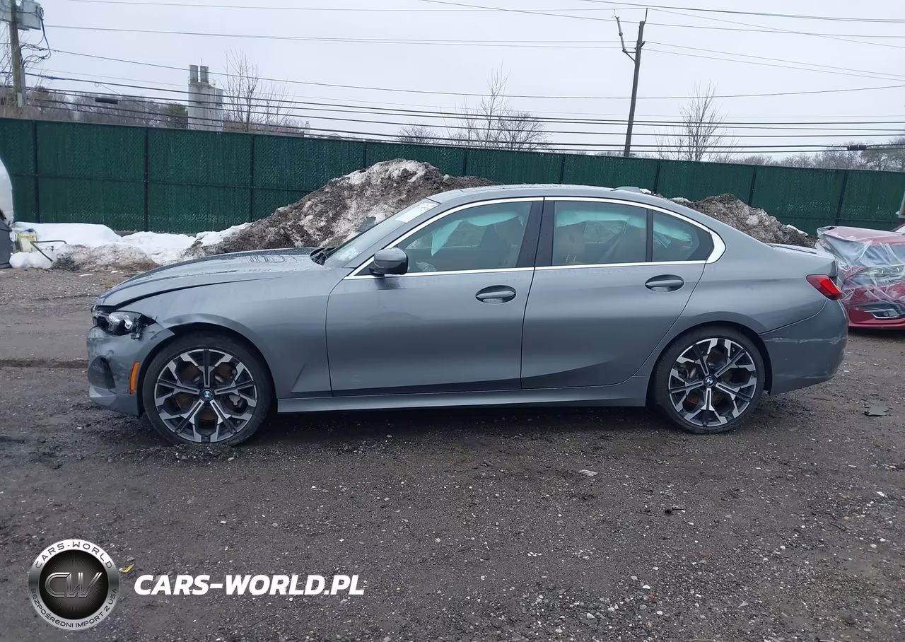 2025 BMW 330I xDrive VIN:3MW89CW02S8F22426 - 14