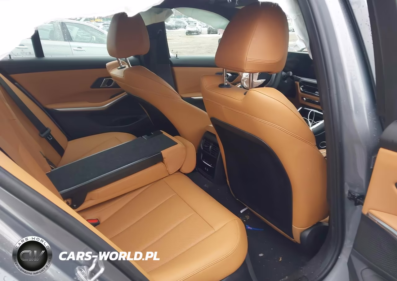 2025 BMW 330I xDrive VIN:3MW89CW02S8F22426 - 8