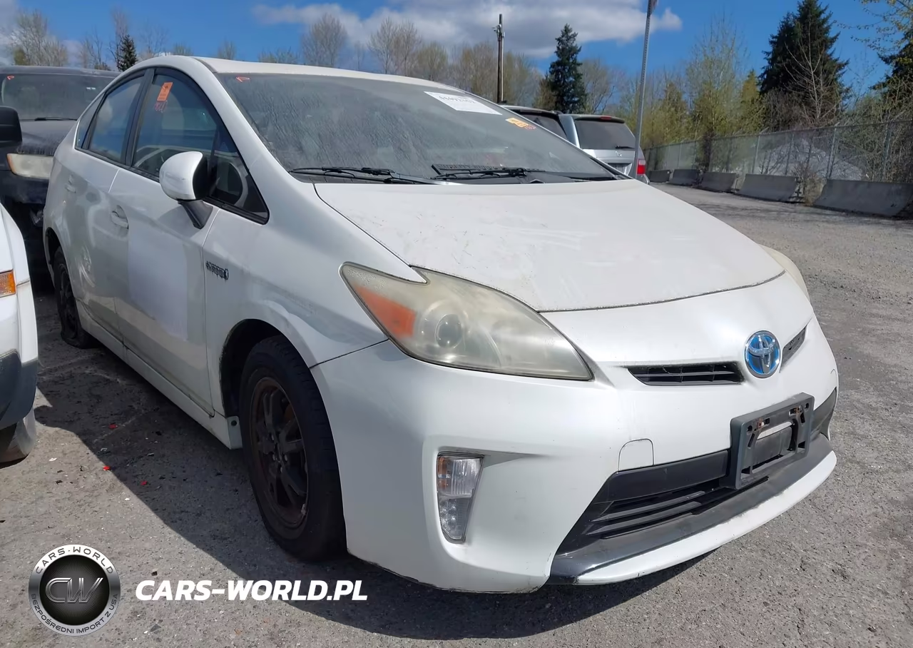 2014 Toyota Prius Two