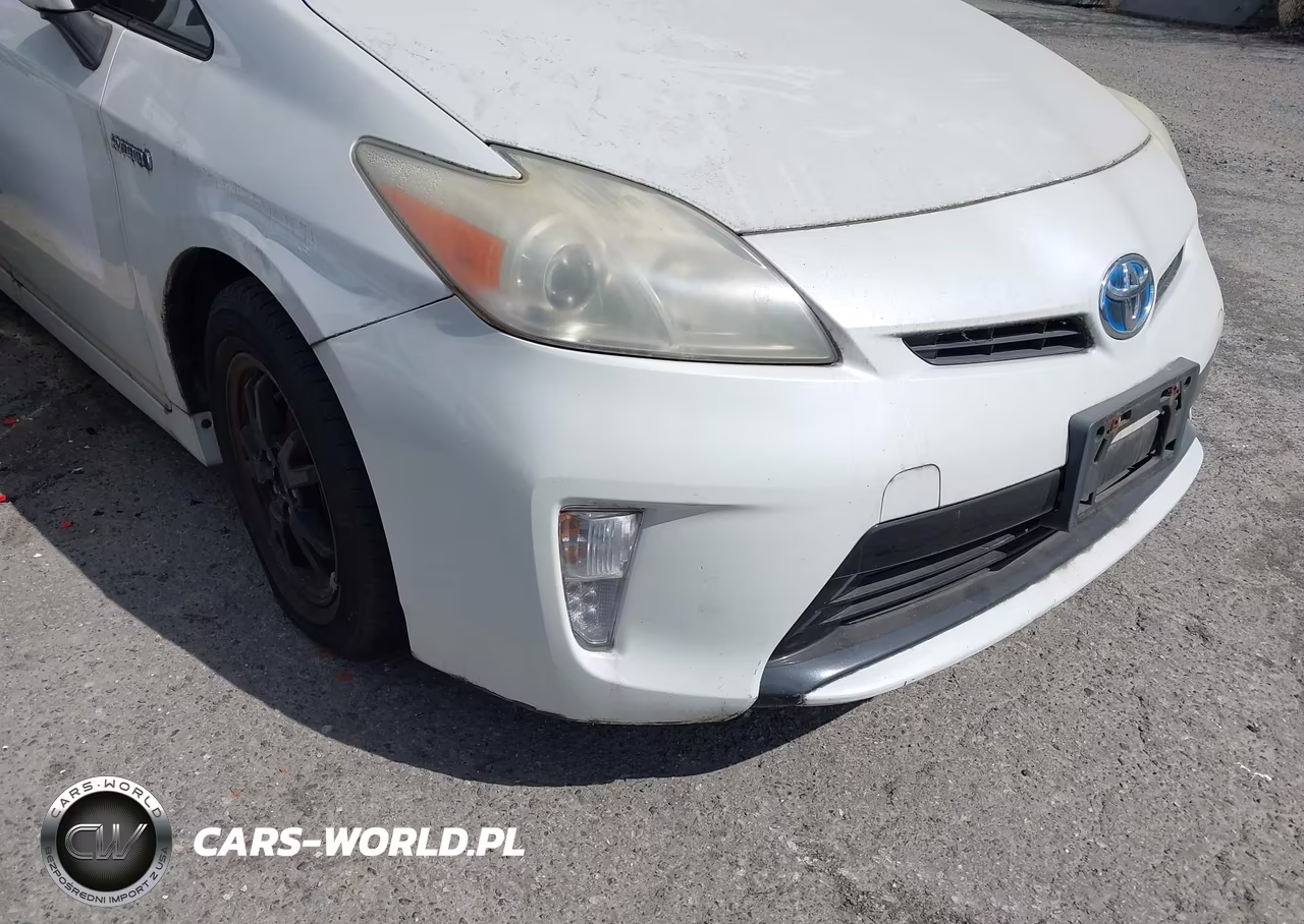 2014 Toyota Prius Two VIN:JTDKN3DU8E1741507 - 6