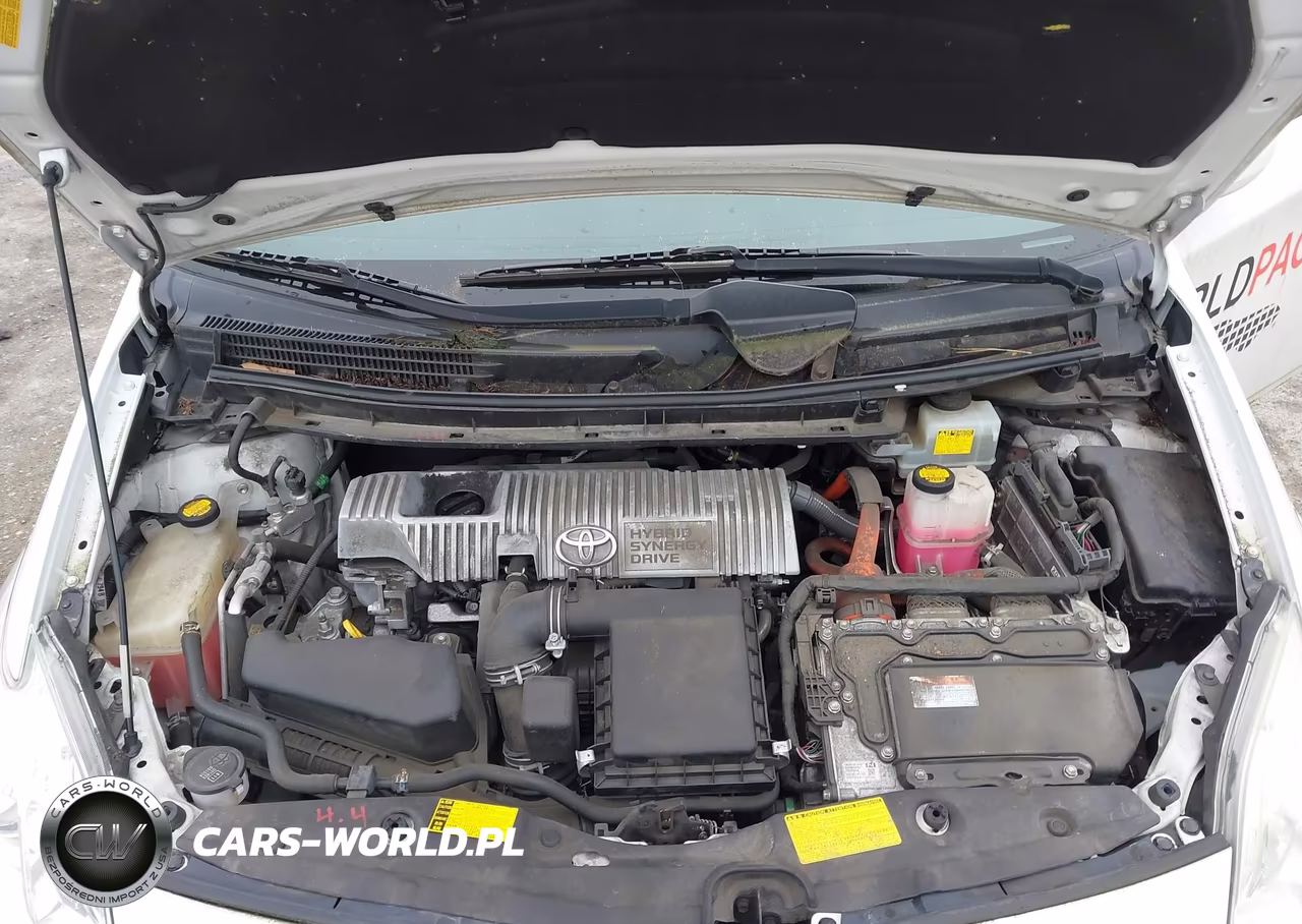 2014 Toyota Prius Two VIN:JTDKN3DU3E1763818 - 10