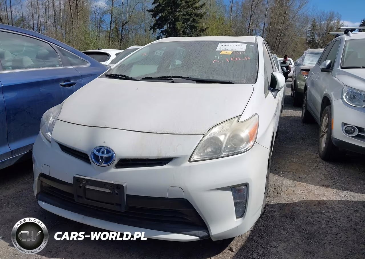 2014 Toyota Prius Two VIN:JTDKN3DU3E1763818 - 17