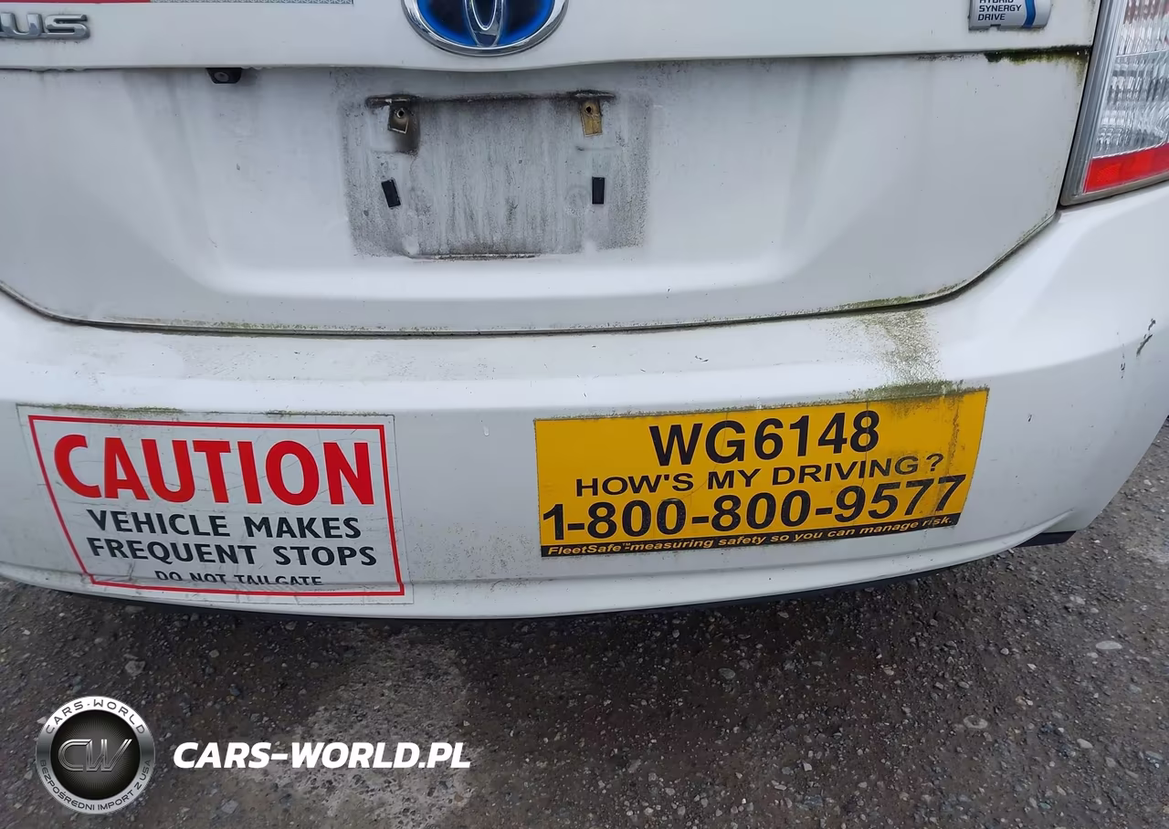 2014 Toyota Prius Three VIN:JTDKN3DU7E0371009 - 15