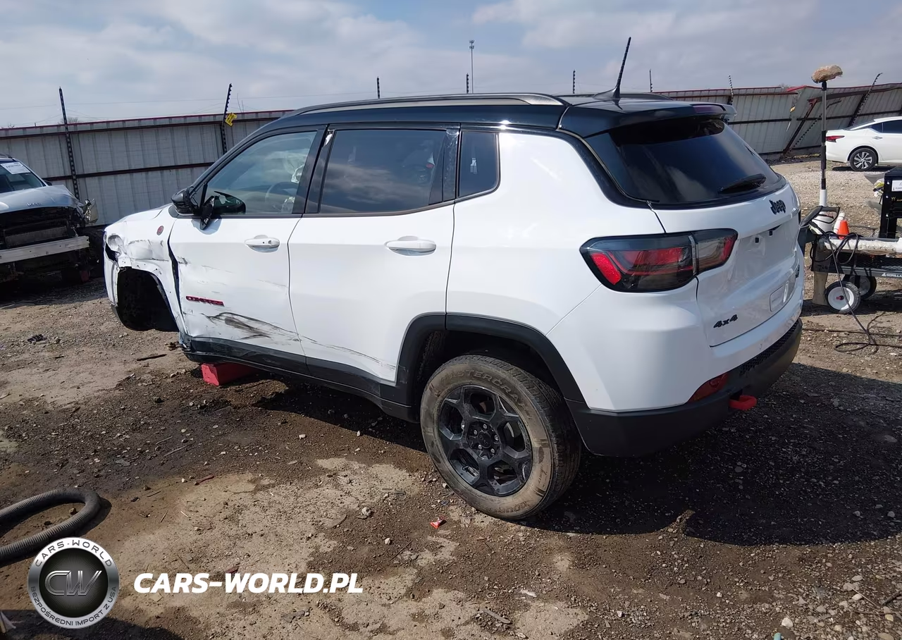 2023 Jeep Compass Trailhawk 4X4 VIN:3C4NJDDN4PT573822 - 3