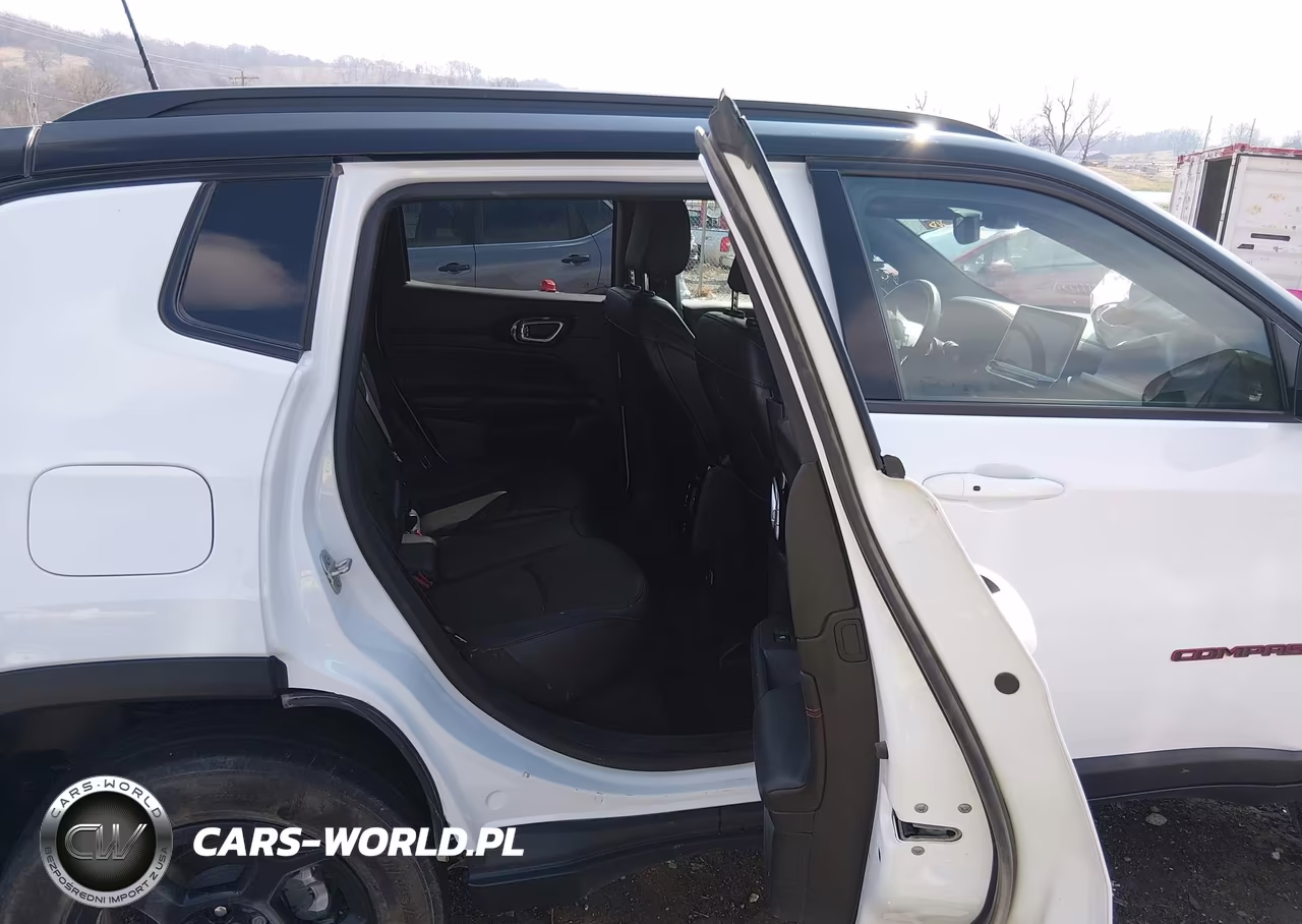 2023 Jeep Compass Trailhawk 4X4 VIN:3C4NJDDN4PT573822 - 8