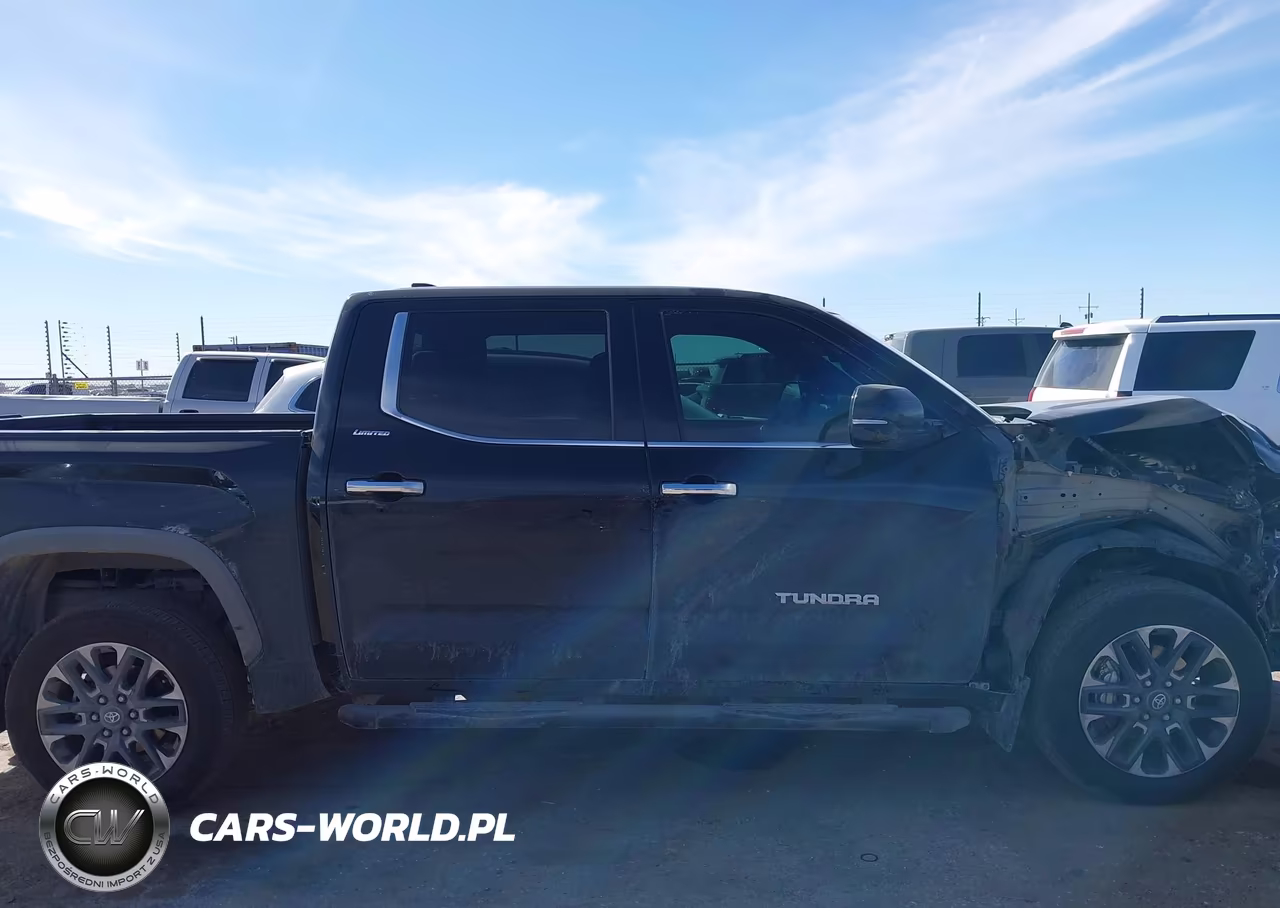 2025 Toyota Tundra Limited VIN:5TFJA5DB6SX251884 - 14