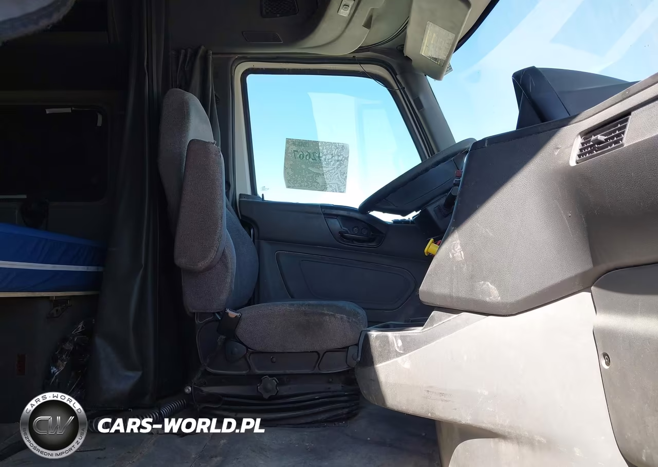 2019 International Lt VIN:3HSDZAPR0KN669811 - 6