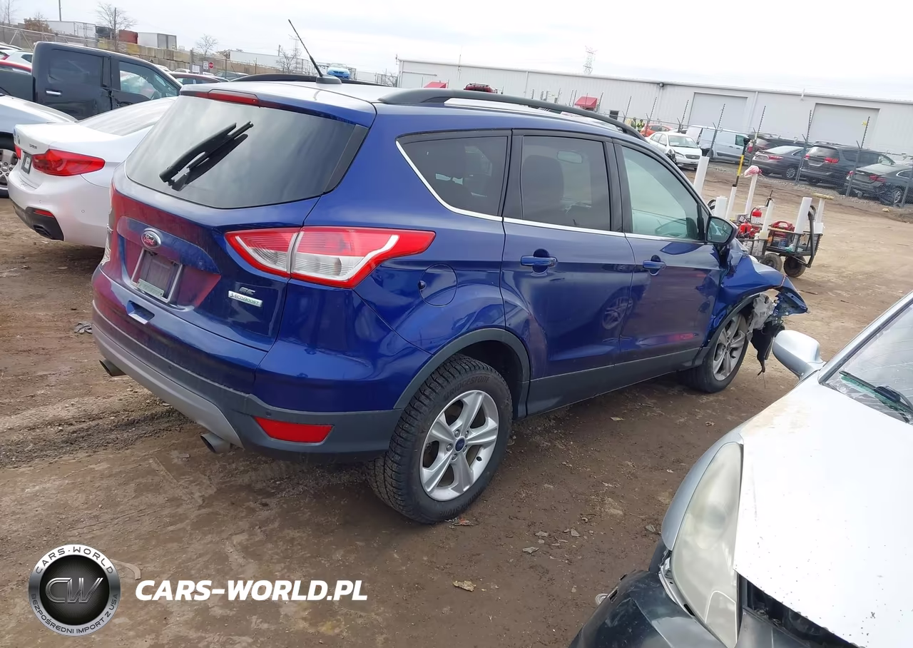 2015 Ford Escape Se VIN:1FMCU0GX4FUC60175 - 4